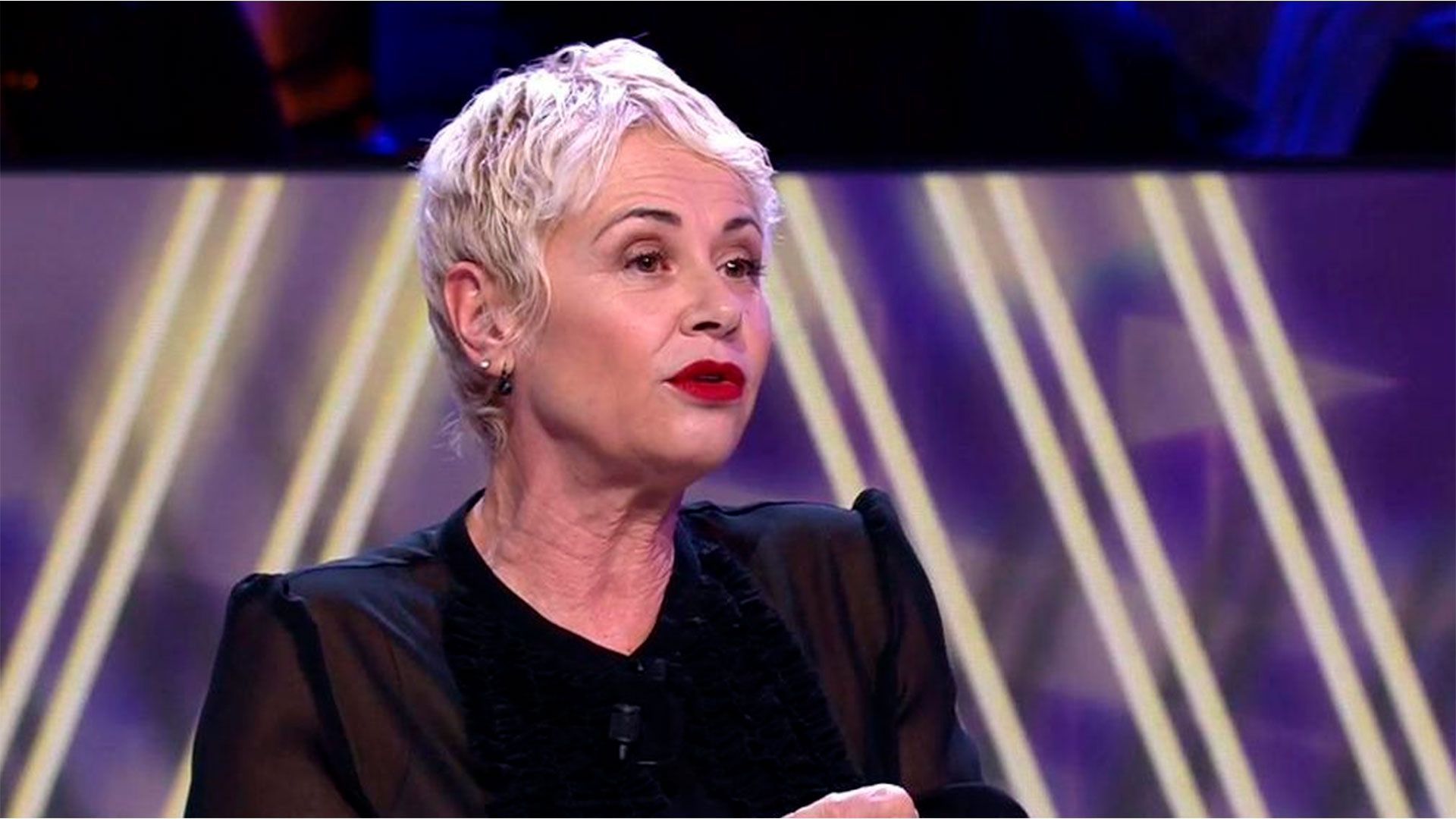Esther Arroyo habla de la cara B de los concursos de belleza: "Una compañera me robó toda mi ropa" - ¡De viernes!