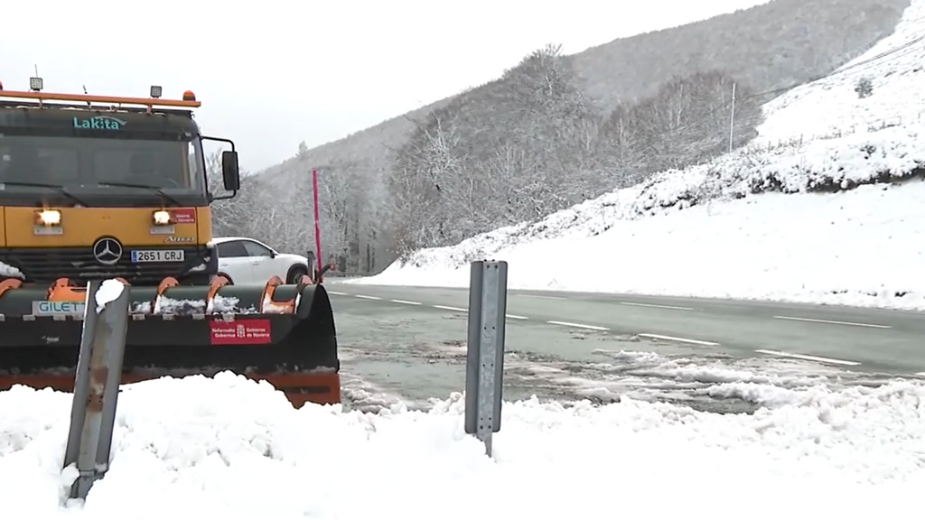 Sábado frío con alertas por nieve, viento, olas, lluvia o bajas temperaturas en la mitad norte peninsular