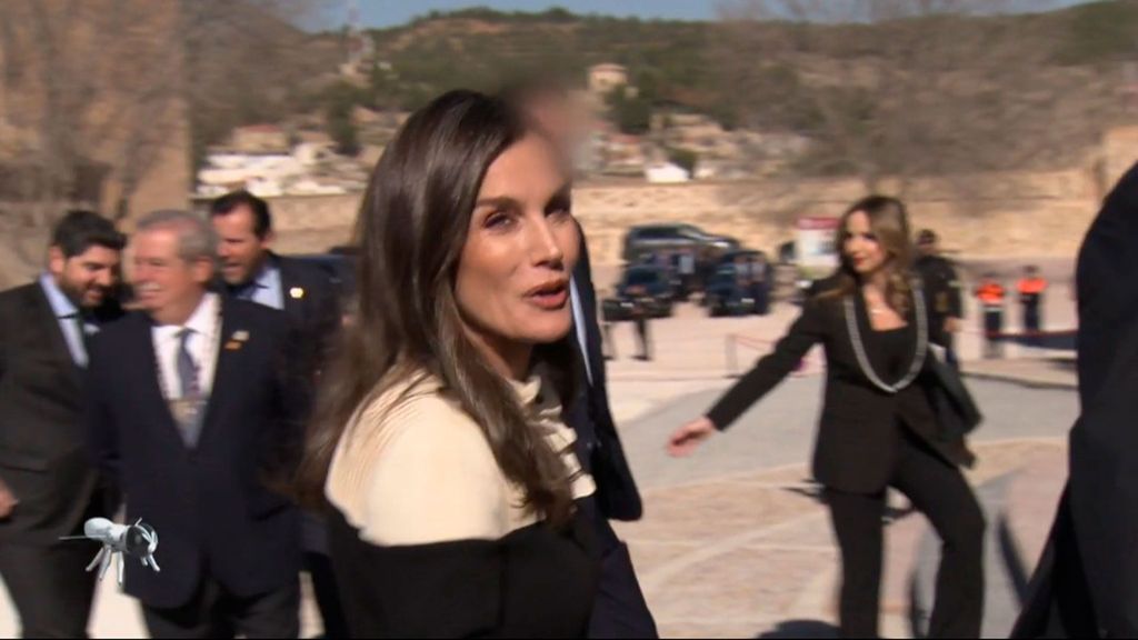 El saludo 'real' de la reina Letizia a 'Caiga quien caiga'