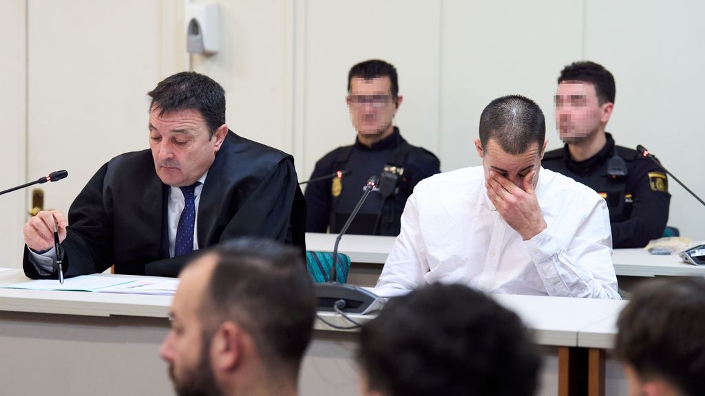 José Reñones asesinó a su hija de once meses y a su mujer, sobre la que tenía una orden de alejamiento