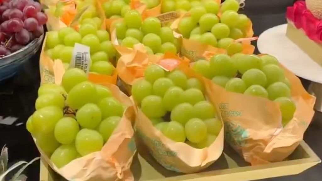 ¿Son diferentes las uvas de Harrods a 75 libras que se hicieron virales a unas de 2 euros?