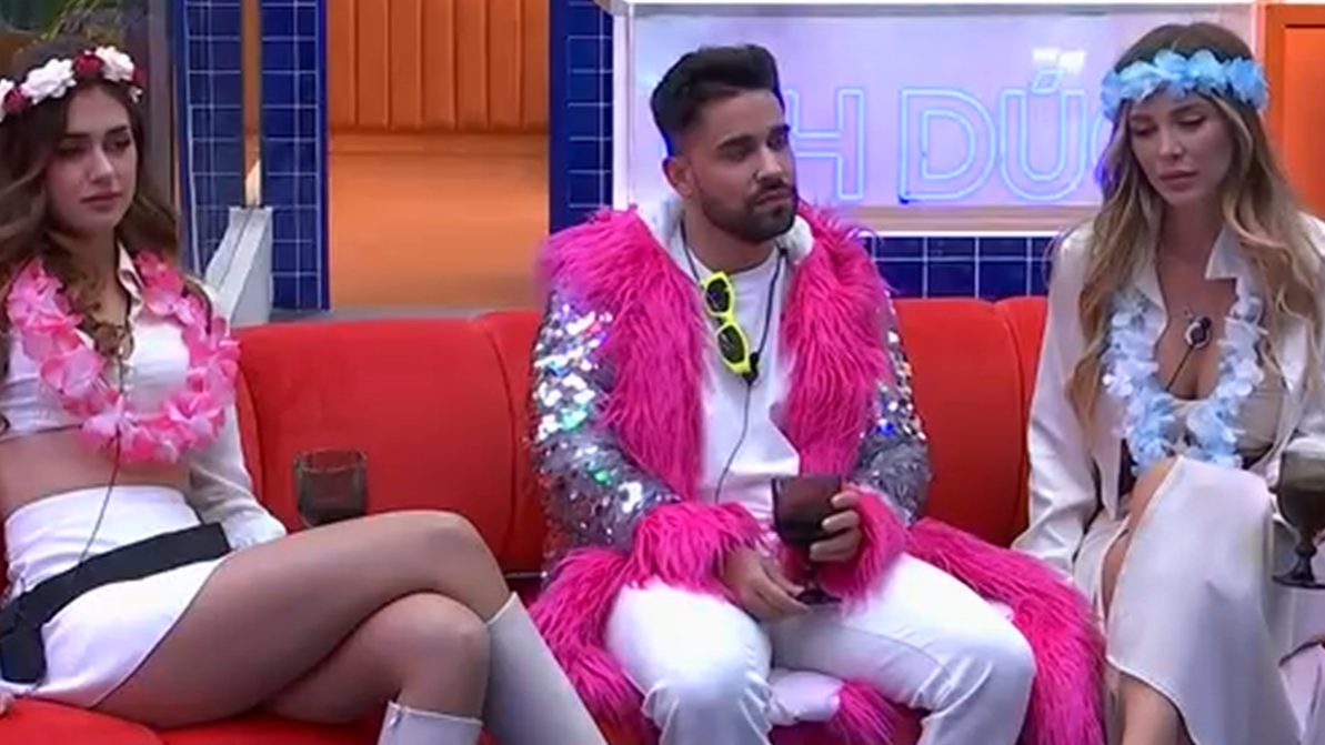 Maica, Miguel y Romina, durante la fiesta