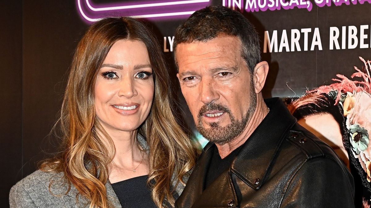 Antonio Banderas y Nicole Kimpel durante el estreno del nuevo musical ‘Gypsy’ en el Teatro Apolo