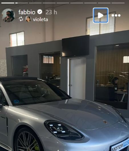 El nuevo coche de Fabio.