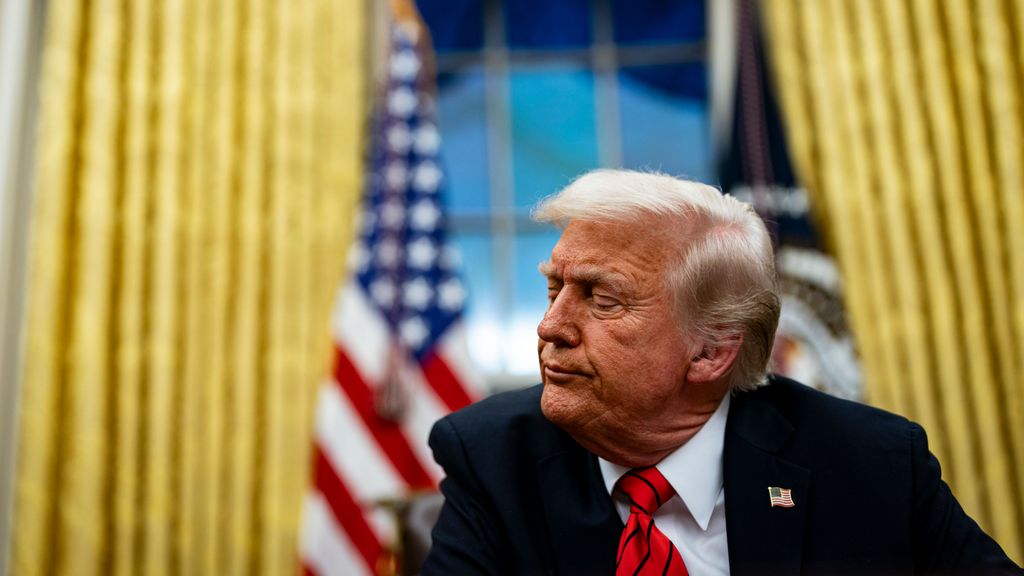 La burla de los daneses por las amenazas de Trump sobre Groenlandia: recogen firmas para comprar California