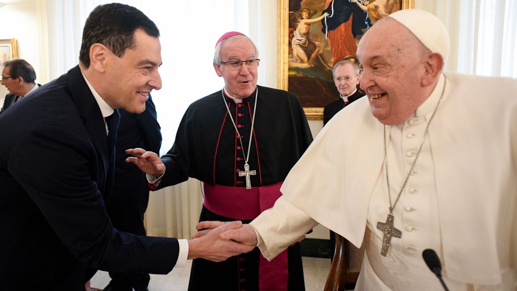 El papa Francisco, junto al presidente de la Junta de Andalucía la semana pasada