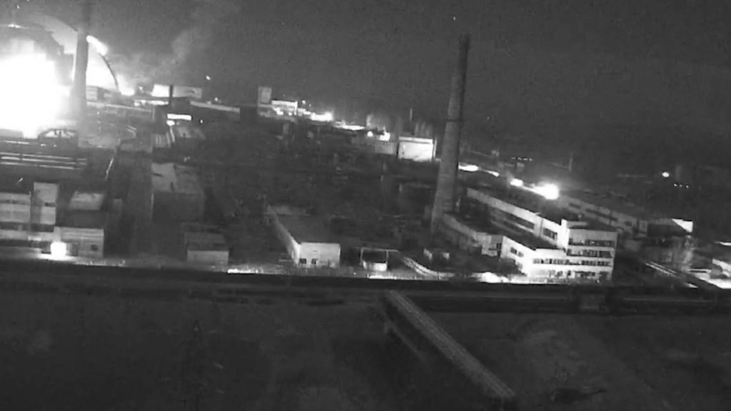 Momento del ataque contra la central nuclear de Chernóbil