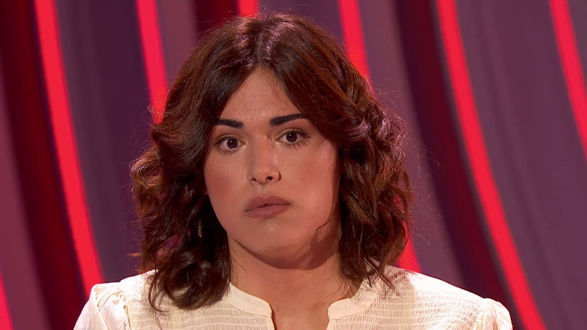 Duro golpe para una invitada que es rechazada por su madre: "Se deja influenciar por su marido" - Hay una cosa que te quiero decir