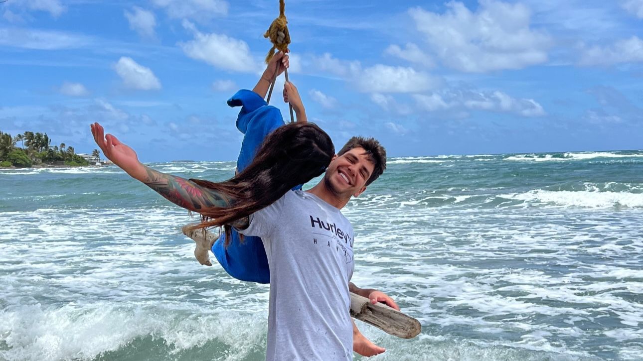 Diego Matamoros comparte una foto con Marta Riumbau para explicar el motivo de su ruptura