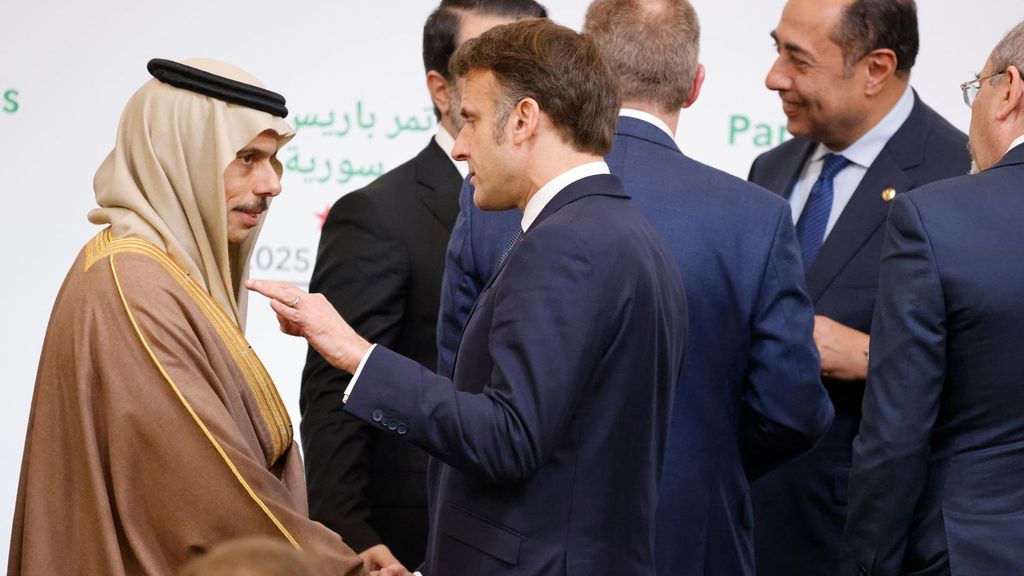 Arranca la cumbre informal de Macron para plantarle cara a Trump y  su plan de paz para Ucrania