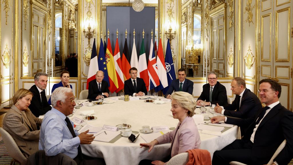 Los líderes europeos, de la UE y la OTAN reunidos en París para abordar el futuro de Ucrania