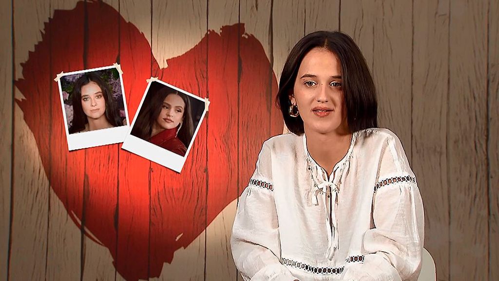 Mónica durante su cita en 'First Dates'