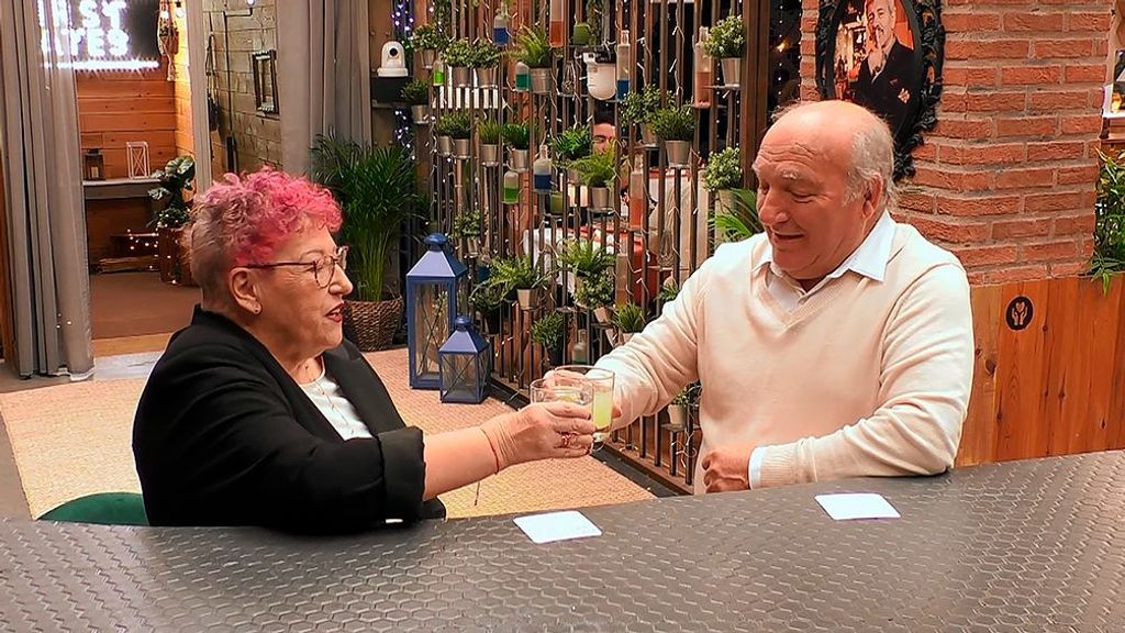 Paquita y José Antonio durante su cita en 'First Dates'