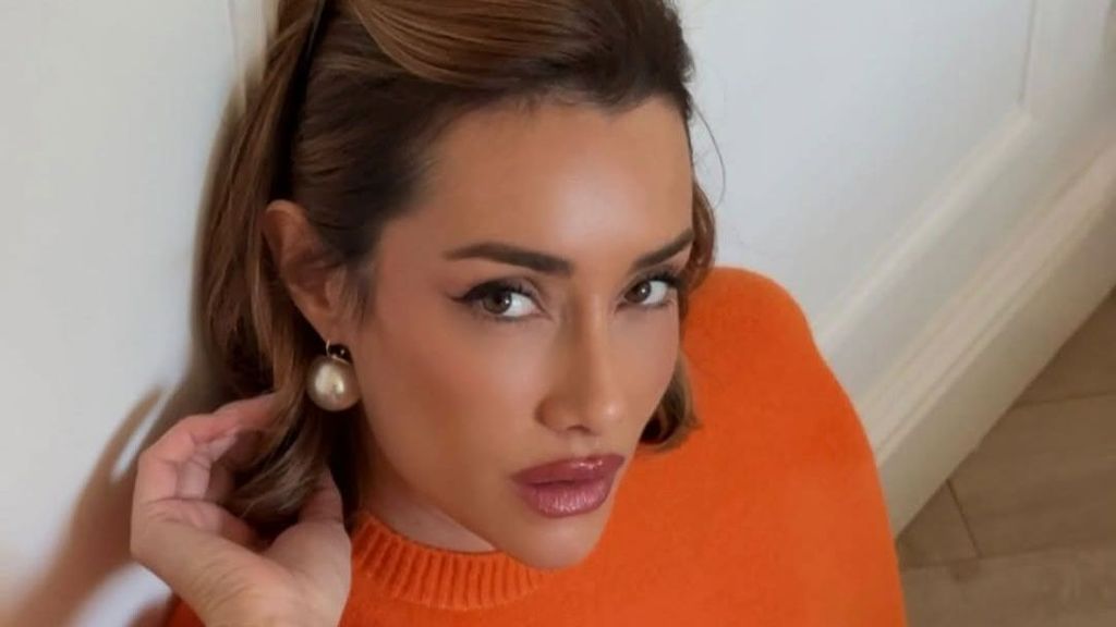 Adara Molinero