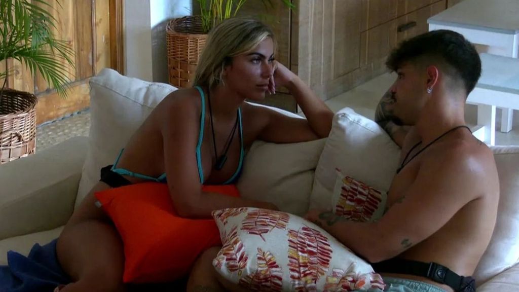 Alejandra Rubio y Pepe del Real juzgan el papel de Erika con Álvaro 'LIDLT' Exclusivo Web 19/02/25