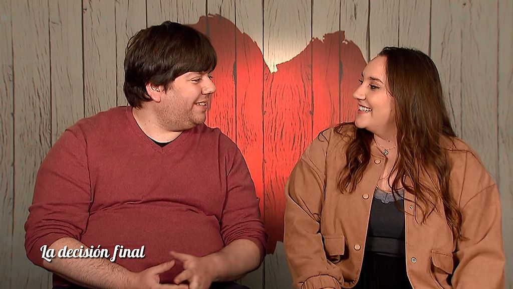 Álvaro y Claudia durante su cita en 'First Dates'