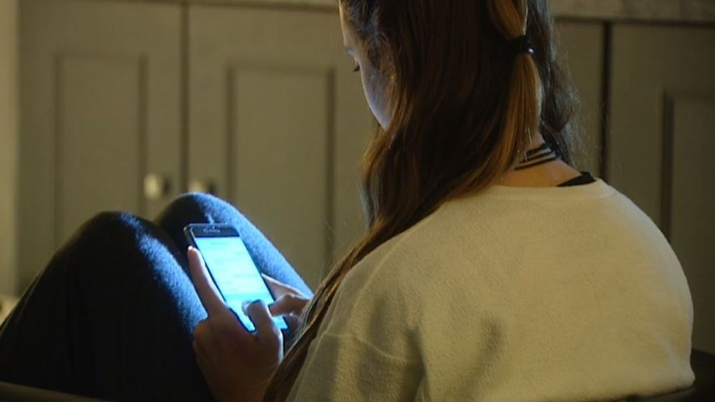 Los pediatras avisan del peligro de las cuentas para adolescentes en Instagram: "No hay una red segura"