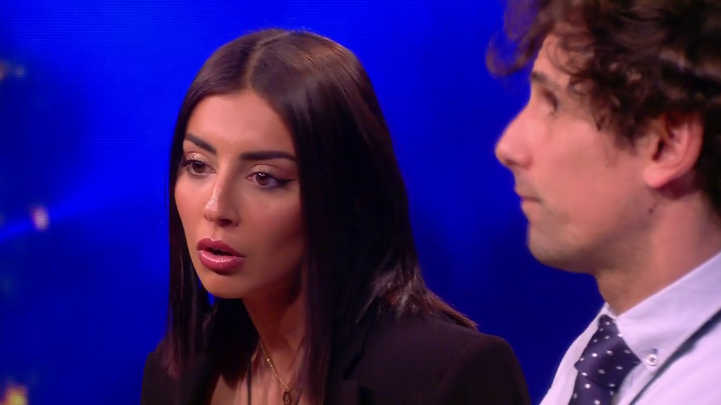 Marieta y Óscar no consiguen entenderse en su cara a cara definitivo