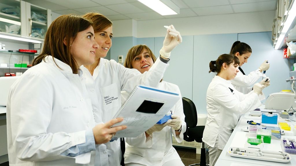 Mujeres trabajando