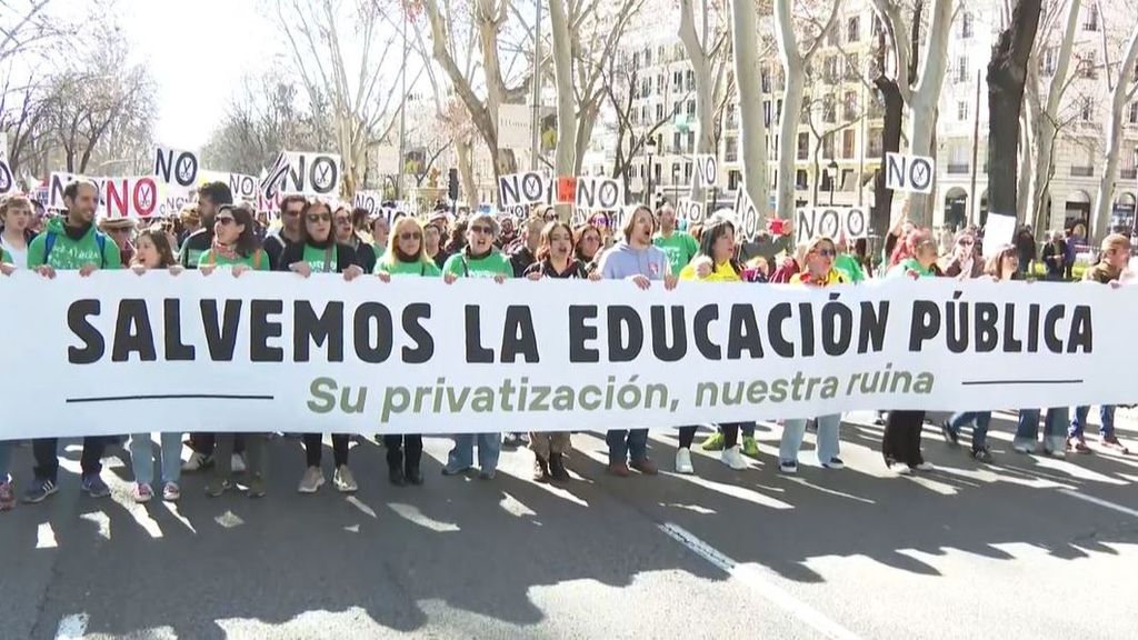 Manifestación en Madrid en defensa de la educación pública