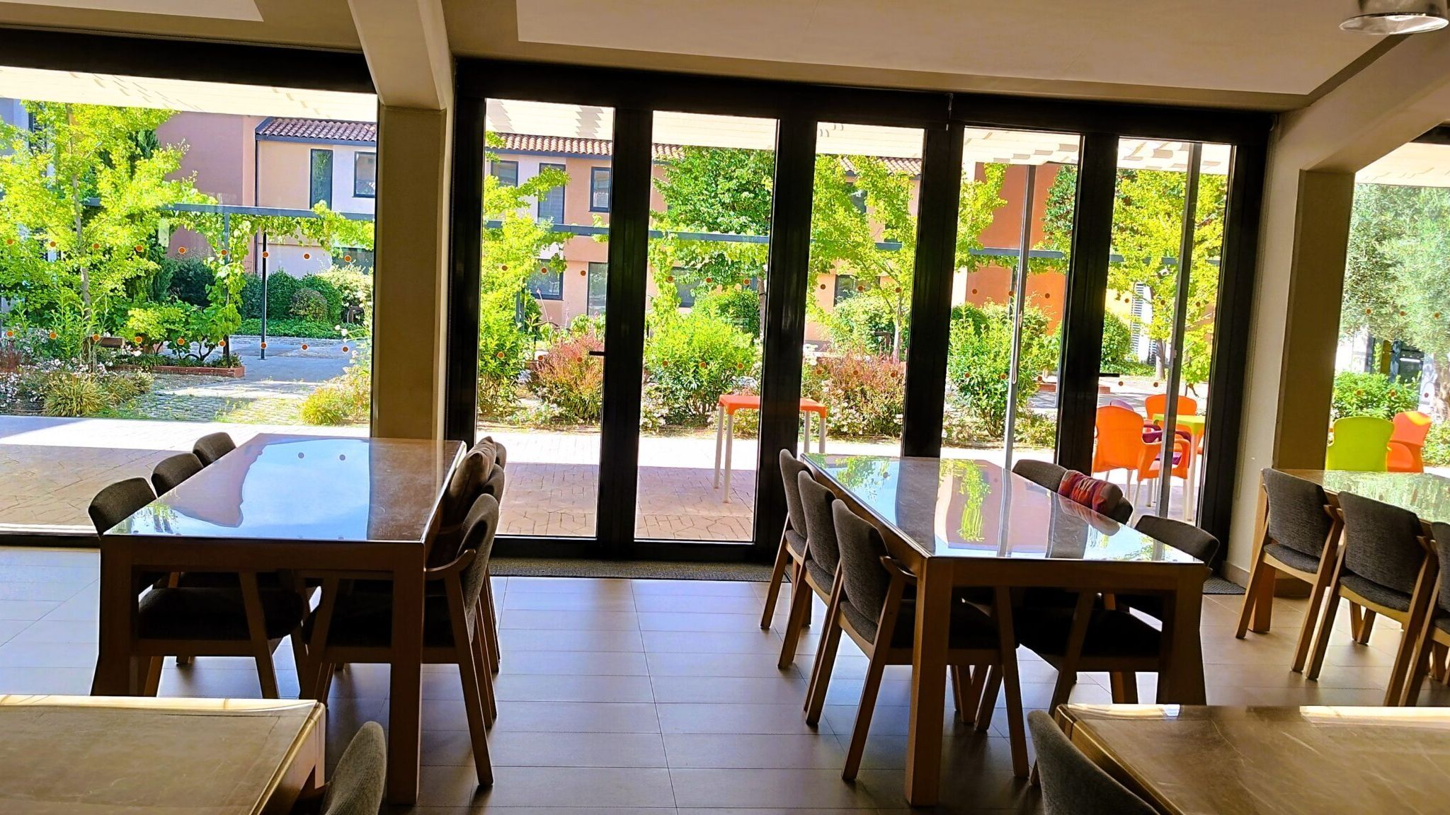 El comedor y el patio interior de Trebensol