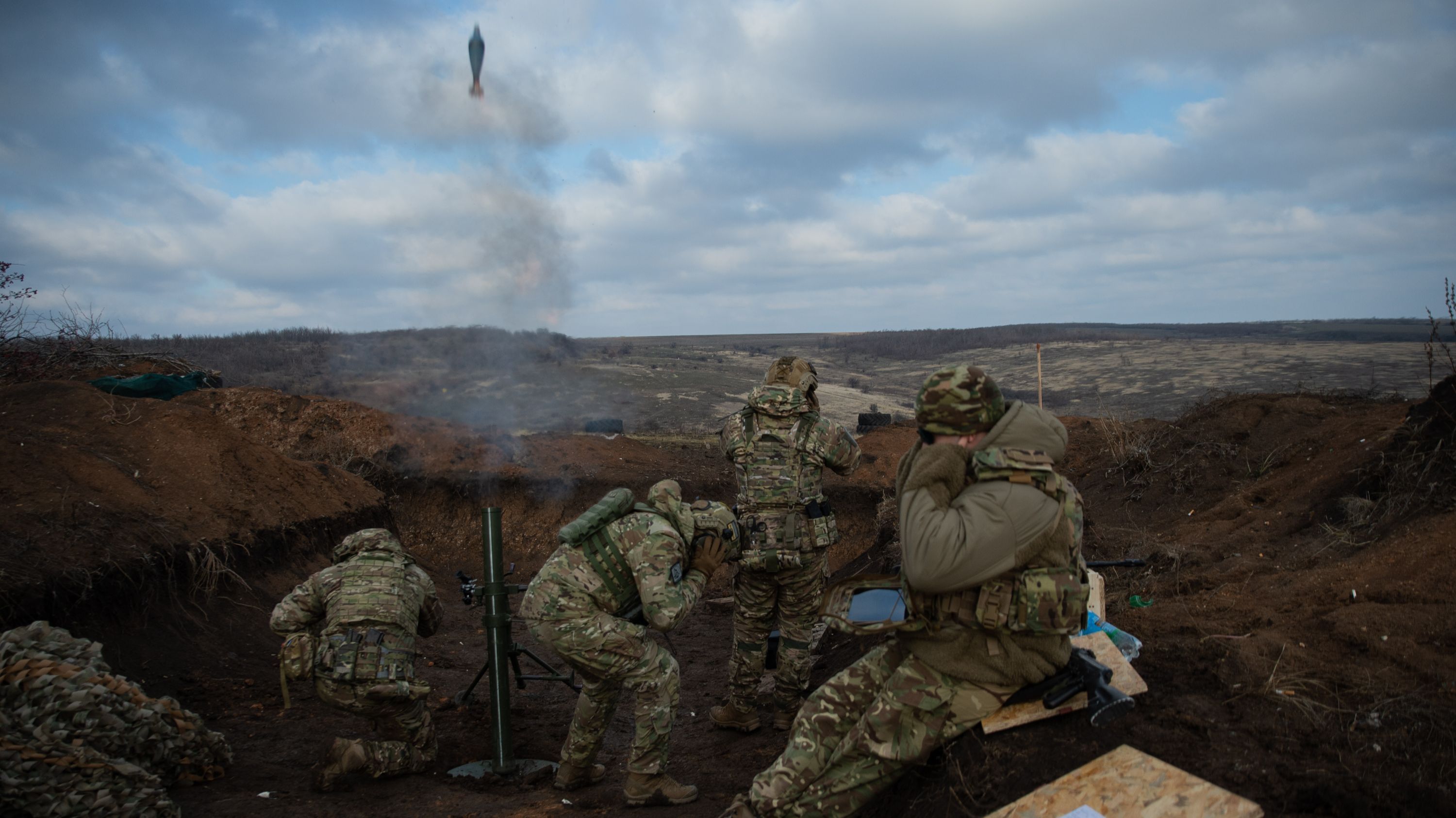 Aumentan a siete los muertos por los últimos ataques rusos contra la región ucraniana de Donetsk