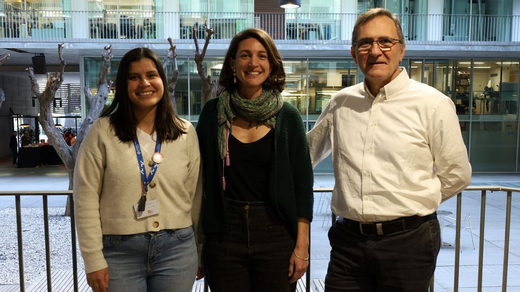 Miembros del equipo del estudio. De izquierda a derecha, Gabriela Lugon, Camille Lassale, Roberto Elosua.