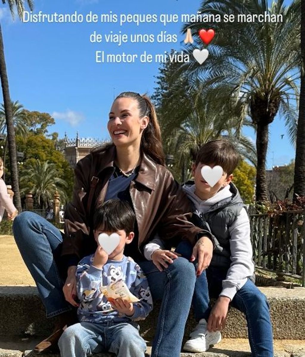 La despedida de Jessica Bueno y sus dos hijos