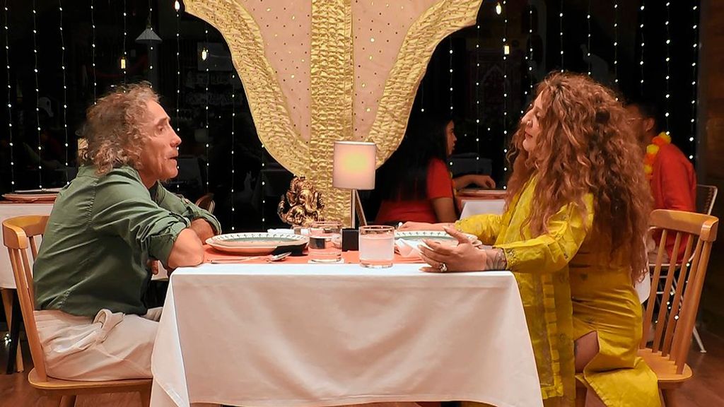 Una soltera alucina con la conexión de su cita de ‘First Dates’ con Dios: “Ya es mayor para creer eso”