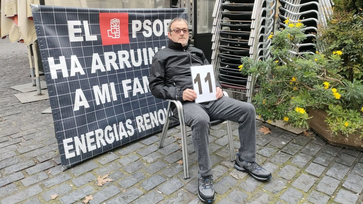 El actor César Vea seguirá en huelga de hambre, pero afirma que el PP ha dado el 'ok' para una comisión de investigación sobre su caso