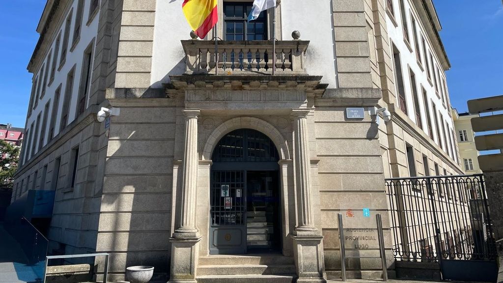 Fachada del edificio de la Audiencia Provincial de Lugo, en Lugo, Galicia