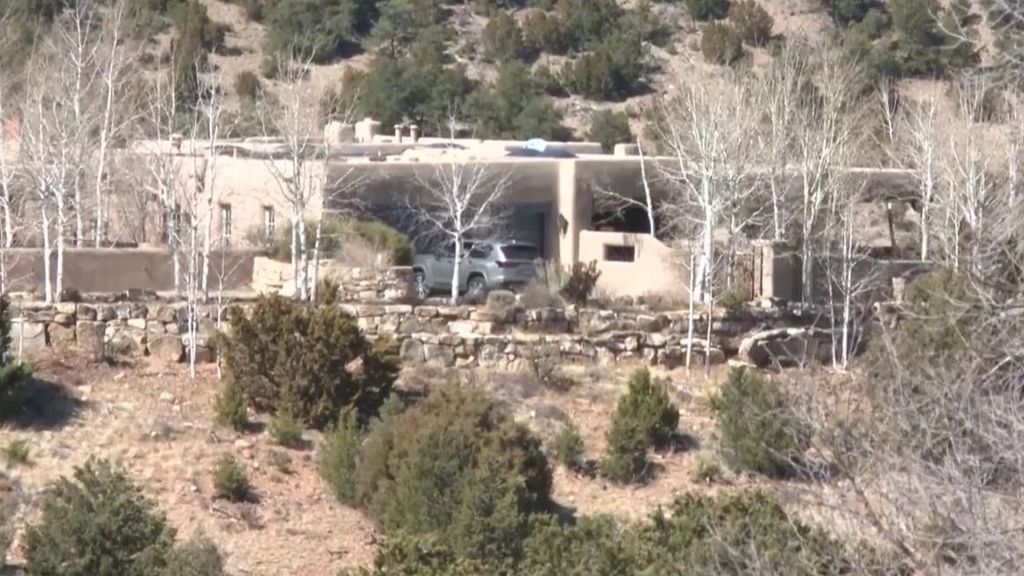 La casa del actor donde encontraron los cuerpos.