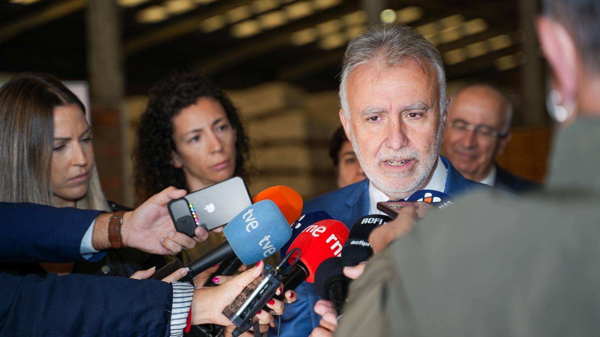 Archivo - El ministro de Política Territorial, Ángel Víctor Torres