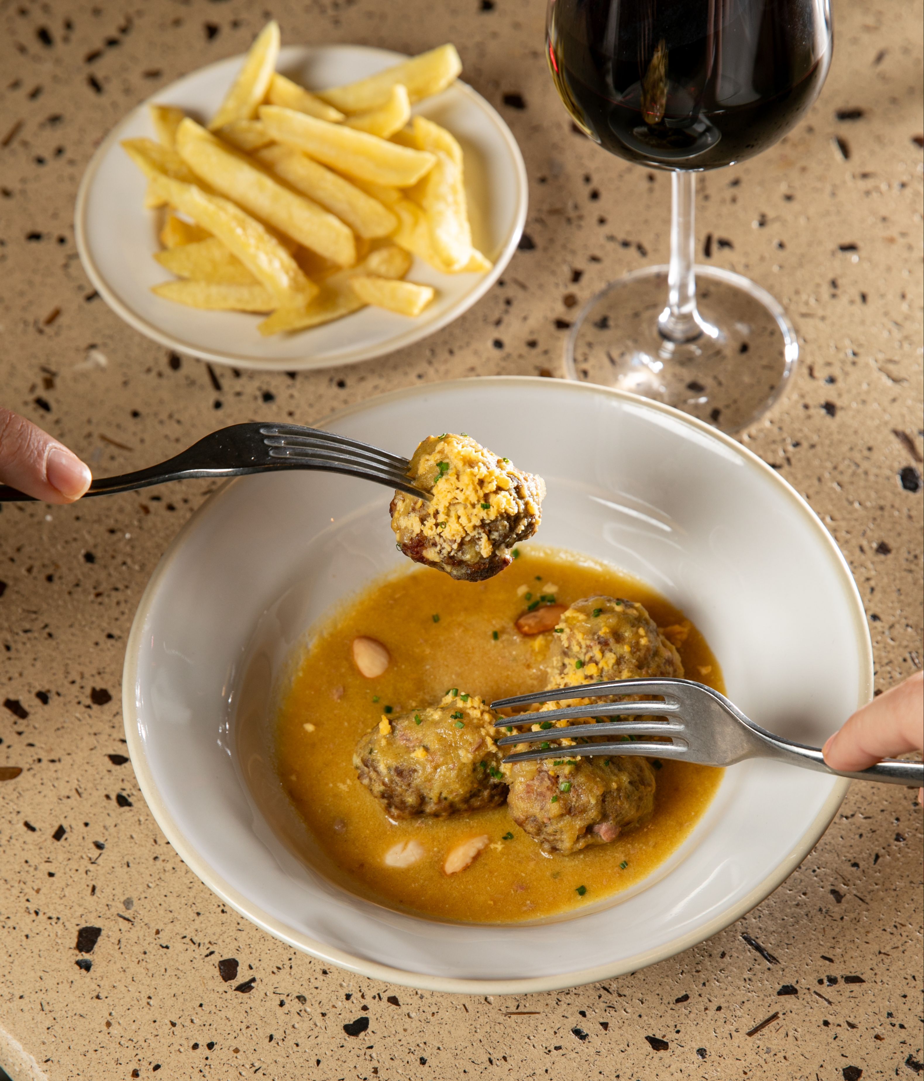 albóndigas casa de comidas