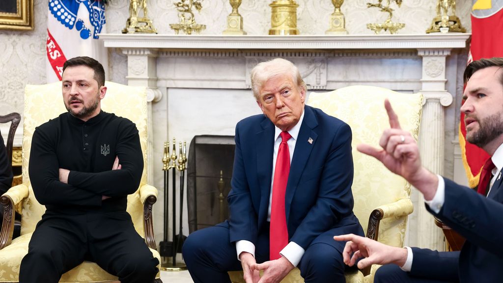 El lenguaje no verbal de la bronca EEUU-Ucrania: del dedo acusar de Trump a la mano en el pecho de Zelenski