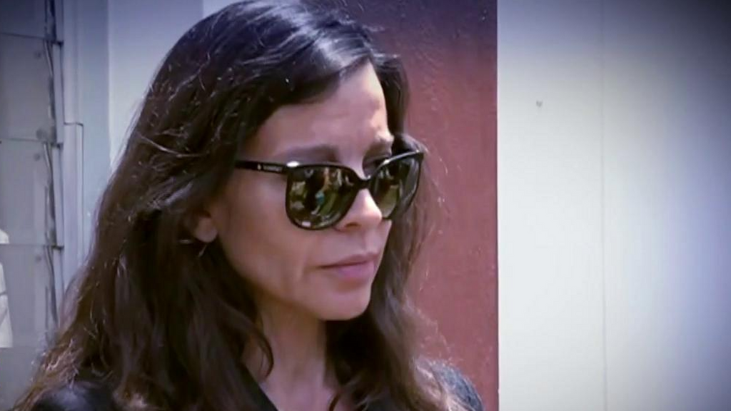 Silvia Bronchalo cree que el entorno de Rodolfo ''la ha utilizado económicamente'': ''La han apartado'' Fiesta 2025 Top Vídeos 511