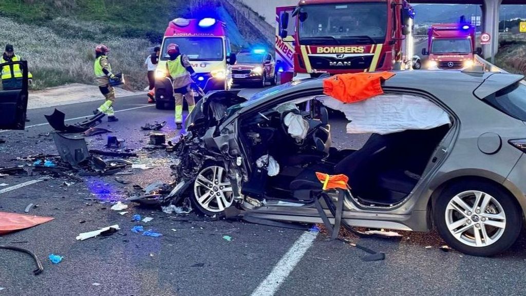 Vehículo accidentado en Castellón
