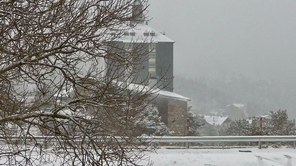 Nieve en el puerto de Navacerrada, Madrid