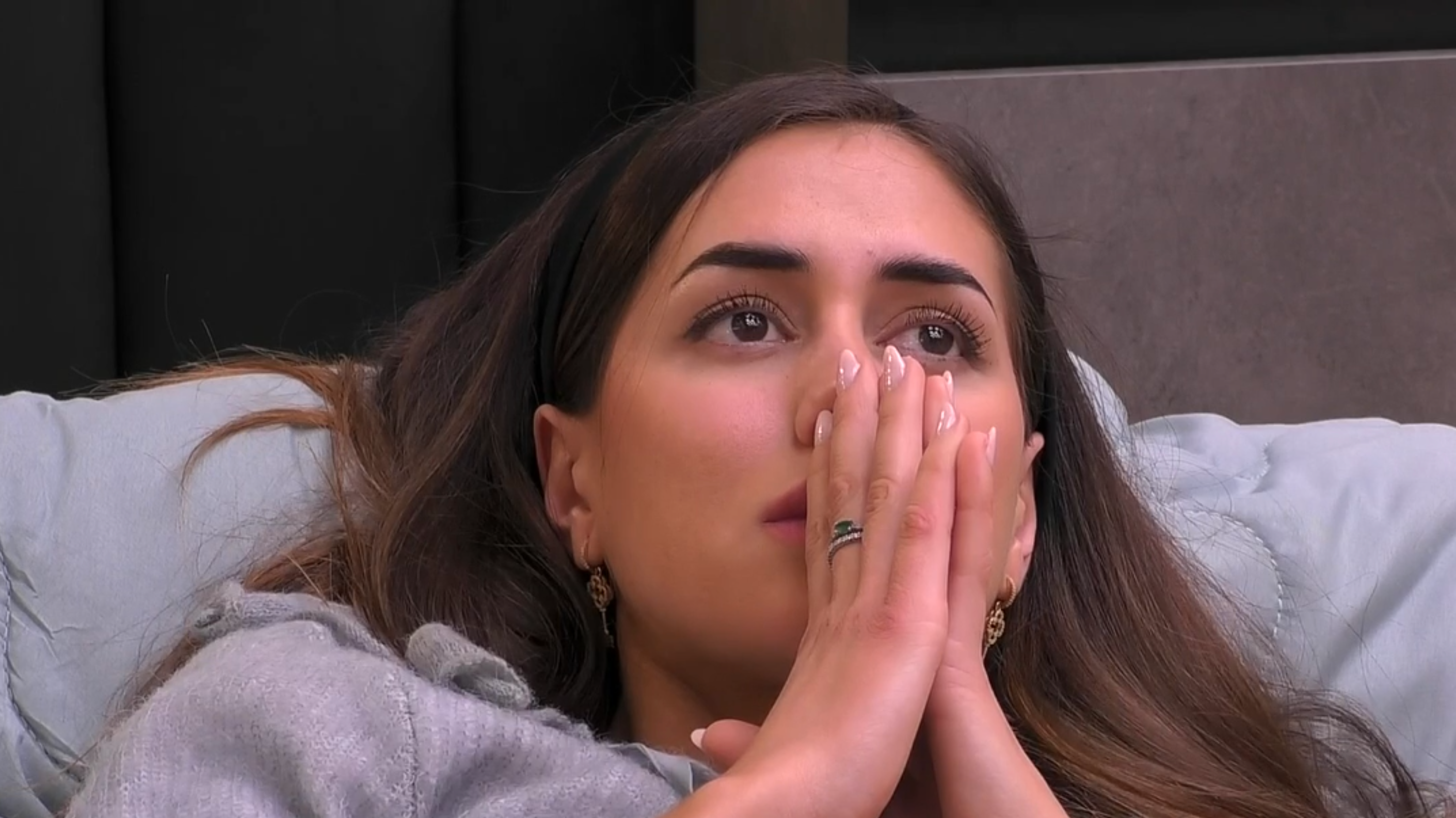 Maica, rompe a llorar