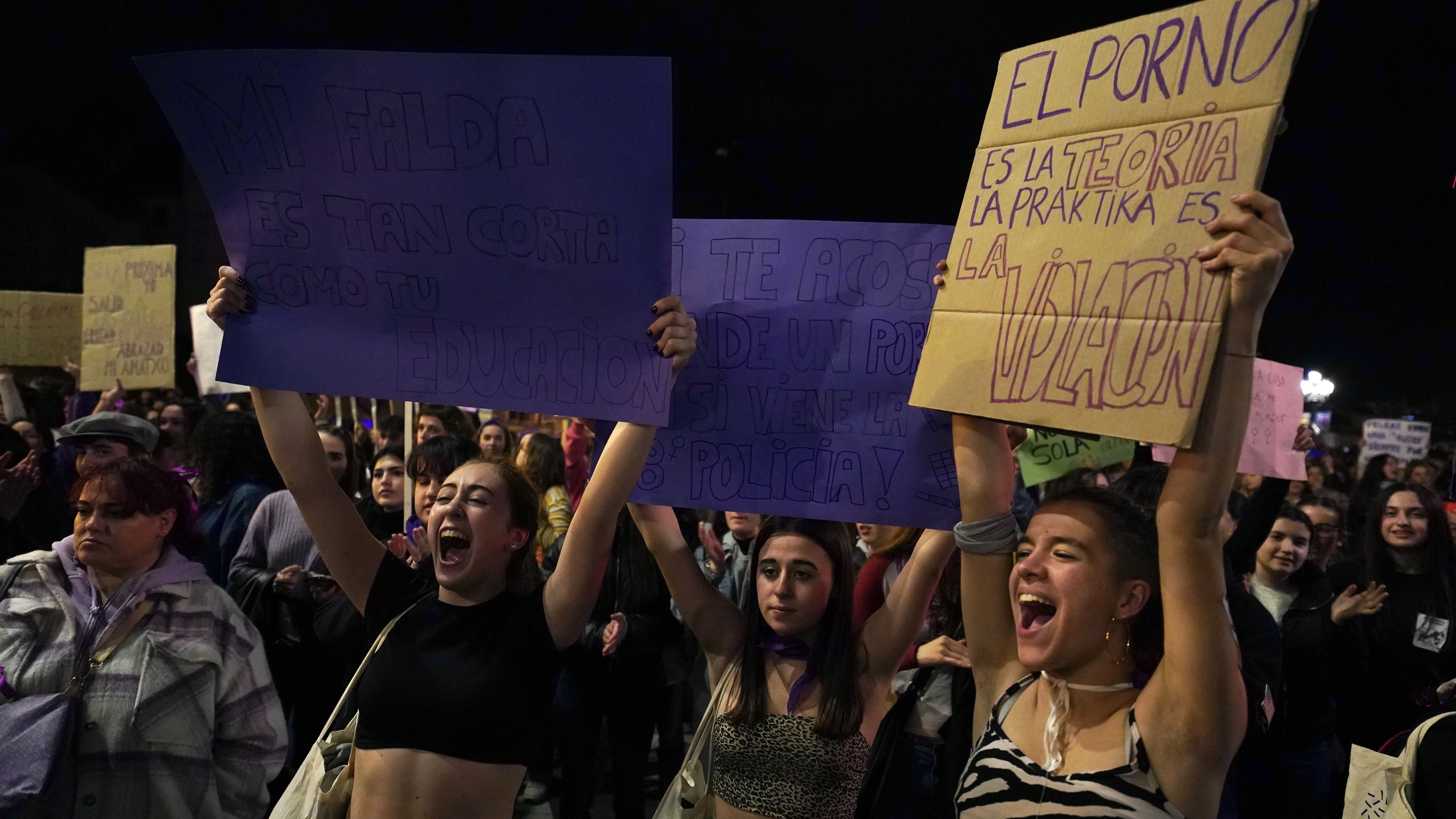 Manifestación del Movimiento Feminista de Euskal Herria por el 8M, Día Internacional de la Mujer, en Bilbao