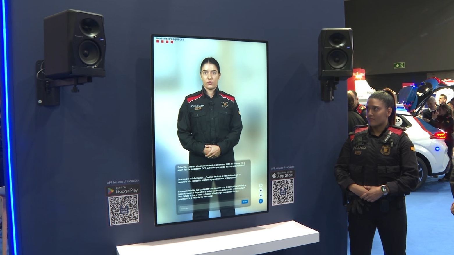Mia, la agente virtual de los mossos presentada en el MWC