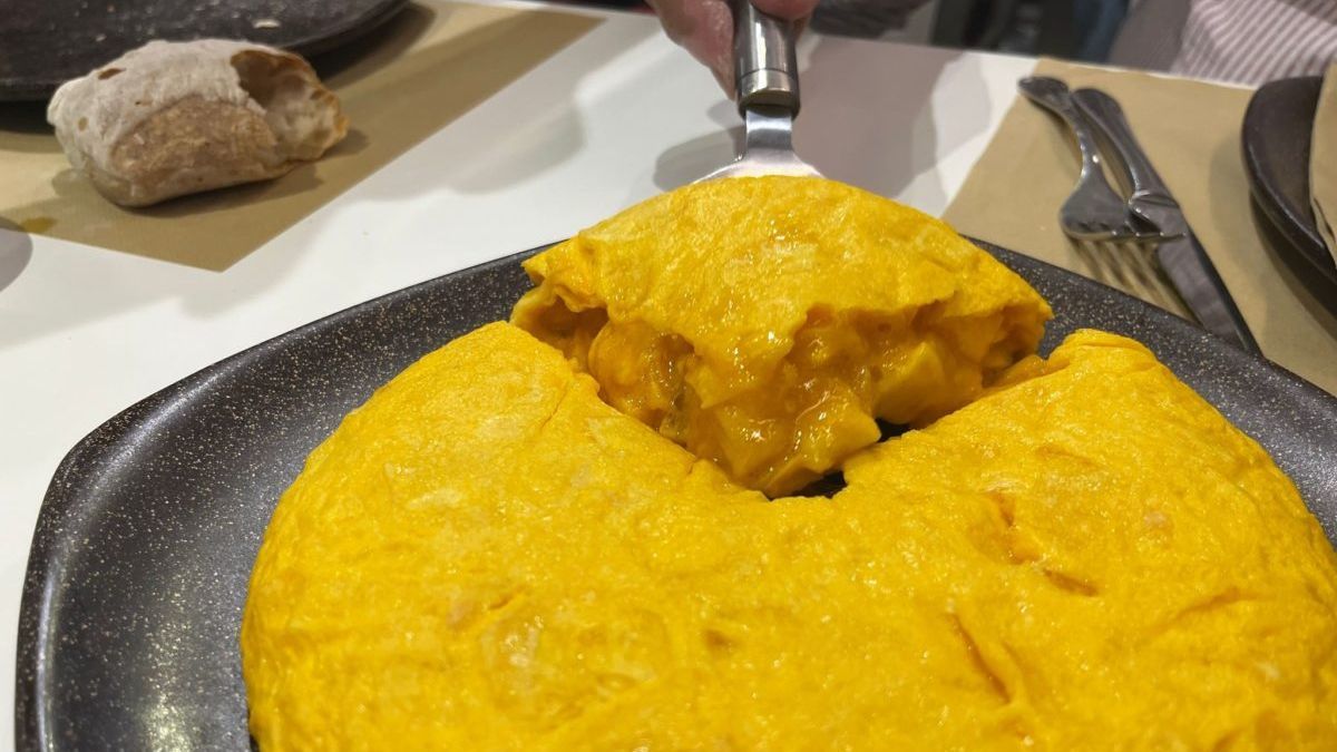 Tortilla de patatas de Mesón O Pote