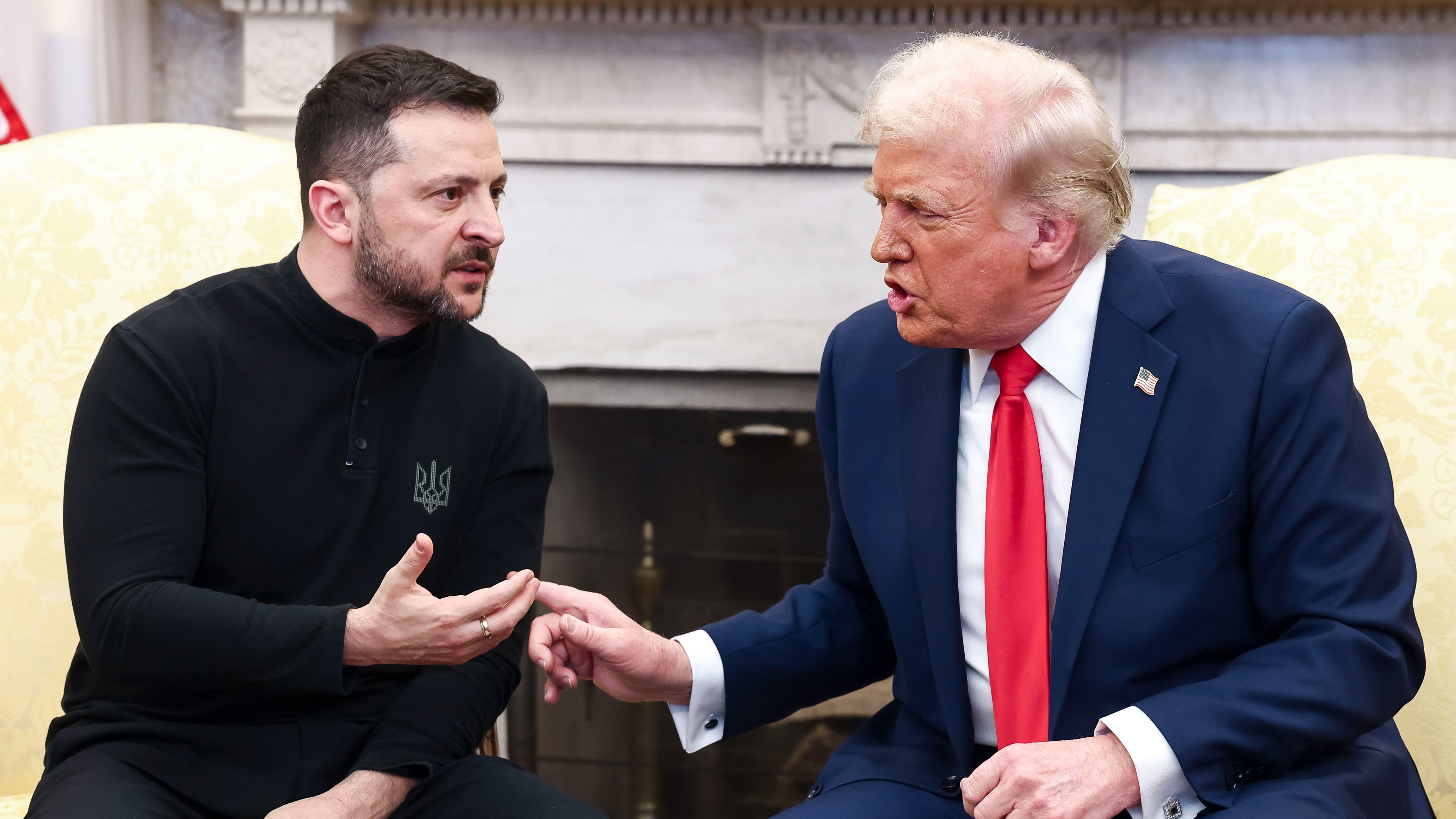 Trump asegura que Zelenski se aprovechó de Joe Biden "como quien le quita un caramelo a un niño" al "sacar" dinero de EEUU