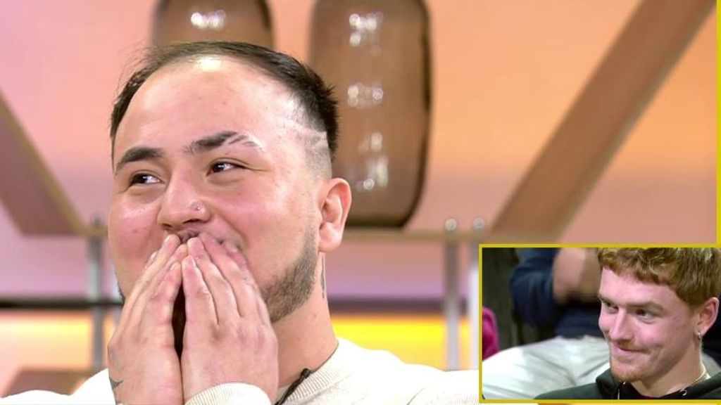 Le pide una cita sin saber que su novio está en el plató y el encuentro termina de una forma inesperada