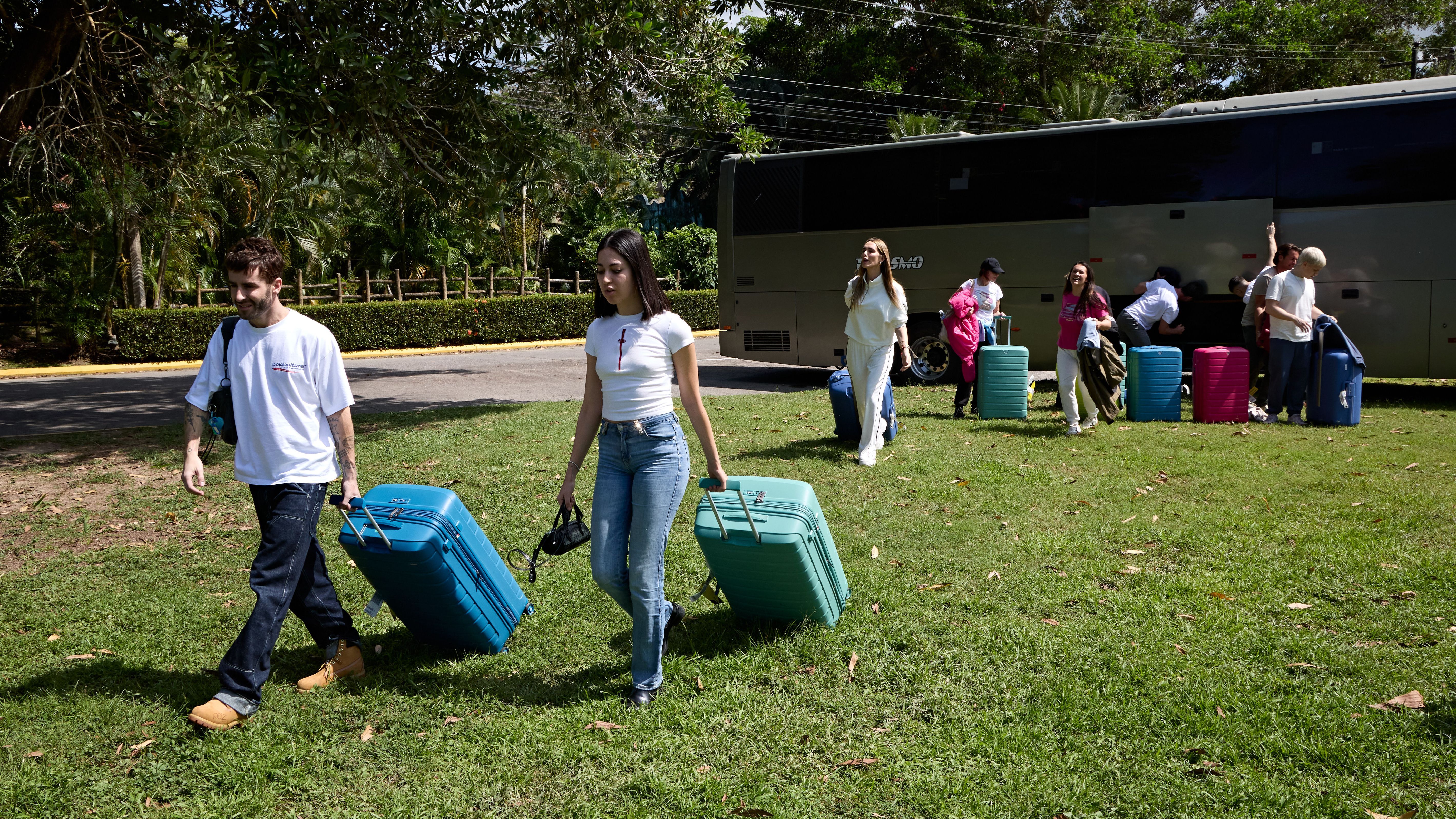 La llegada de los concursantes a Honduras