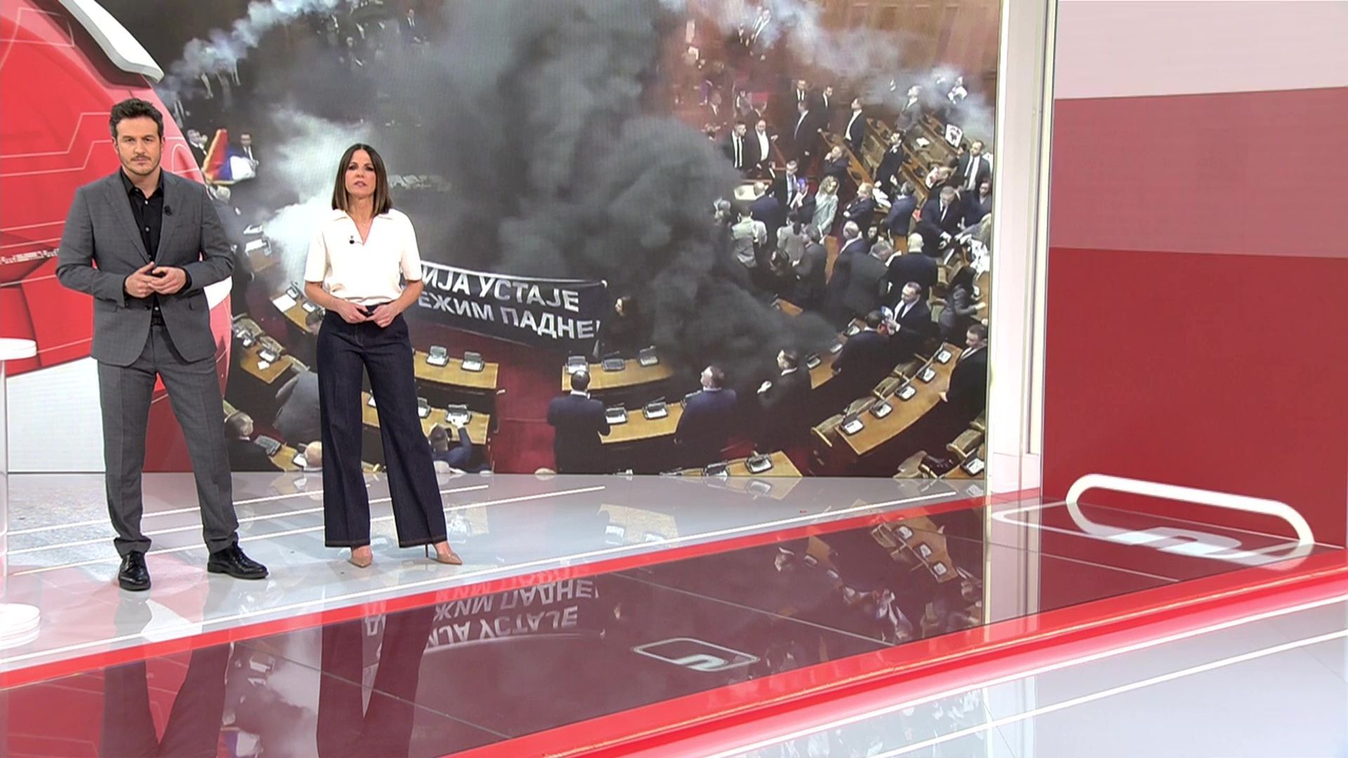 mitele 2025 03 04 21h00m47s702 mitele 2025 03 04 21h00m47s702