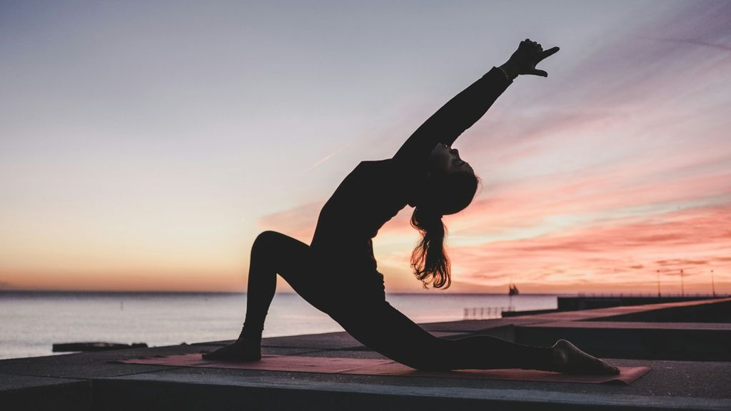 Practicando yoga