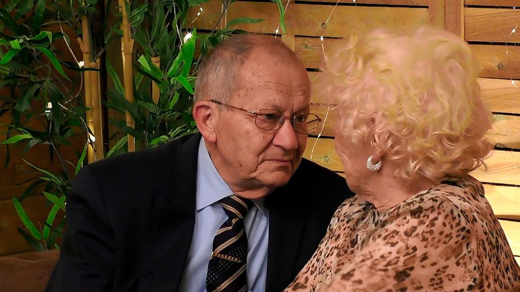 Un soltero de 80 años se derrumba con el beso de su cita en ‘First Dates’: “Cuánto tiempo hacía por Dios”