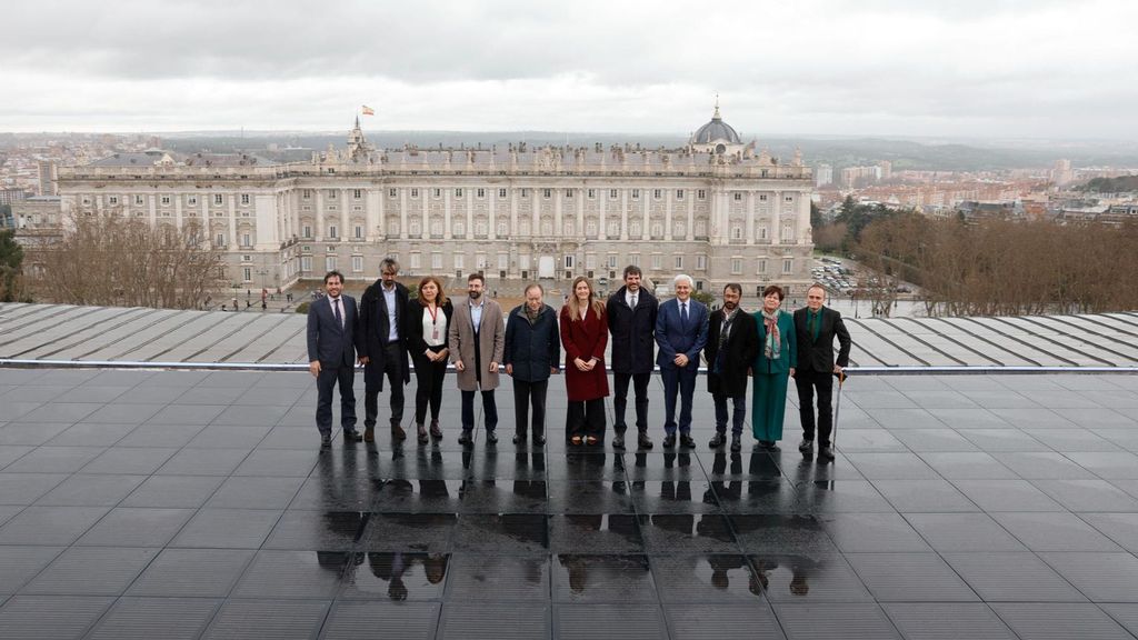 Inauguración de la cubierta solar del Teatro Real