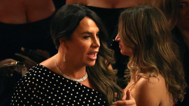 Karla Sofía Gascón en los Oscar.